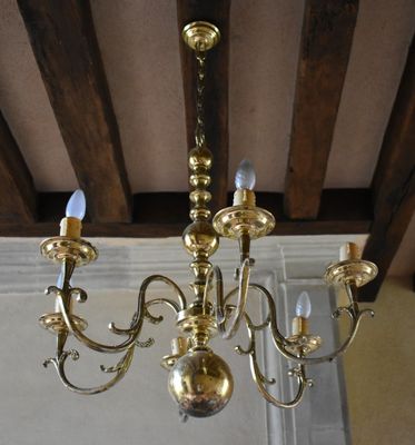 LUSTRE de style HOLLANDAIS en bronze doré à 6 bras de lumièr…