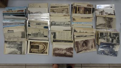 Envrion 500 cartes postales sur la Saône et Loire.