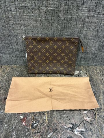 LOUIS VUITTON - Petite pochette rectangulaire en toile cirée Mono...