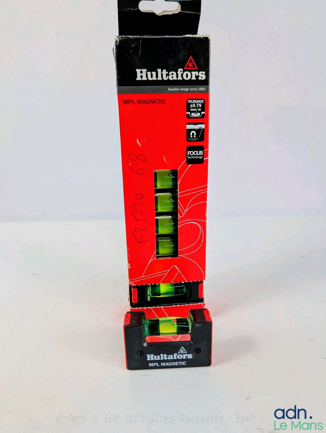 Lot de 8 mini-niveaux de poche magnétiques