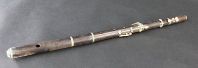 THIBOUVILLE Frères, Ivry (Eure): Flûte traversière en bois.