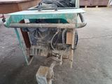 an image of a machine that is sitting on the ground