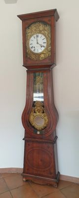 Comtoise marque HAINE à Mennevret, XIXème, Haut : 230cm VENT…