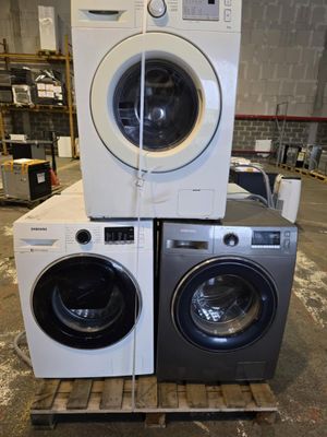 Palette de 6 lave-linges Samsung - retours SAV (mix fonctionnels et no - Photo 1