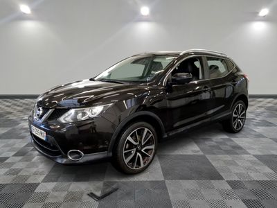 Nissan QX - V2.0 turbo diesel, transmission intégrale, SUV 5 portes
