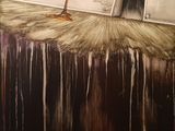 un tableau accroché au mur d'une pièce où l'on voit une porte et une clé