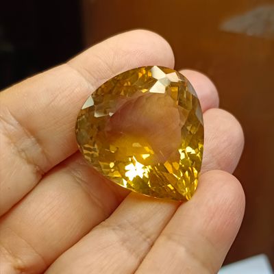 CITRINE NATURELLE - 75.32 Carats - Couleur JAUNE - Taille Po…