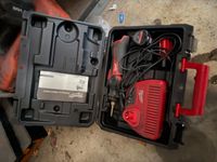 FER A SOUDER sur batterie MILWAUKEE M12SI, chargeur C12C. (photo 2)