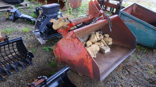 Godet hydraulique pour tracteur