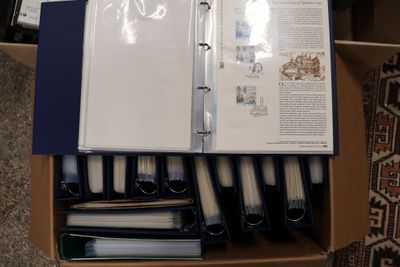 Important lot de timbres neufs et oblitérés en vrac, documen… - Photo 1