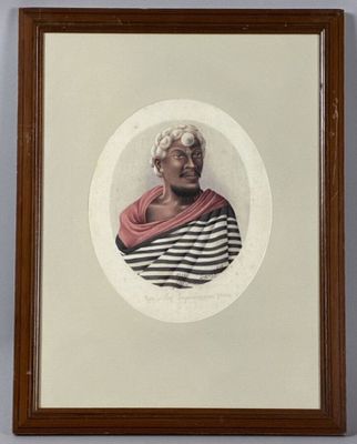 portrait d'un homme portant une chemise rayée et une écharpe rose
