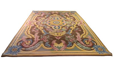 une image représentant un tapis sur fond blanc, avec un fond blanc