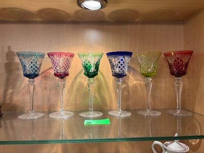 SAINT-LOUIS, modèle VOLOGNE, suite de 6 verres roemer en cristal taill - Photo 1