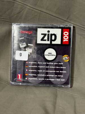 IOMEGA Zip100 Organise, copie et sauvegarde vos donnés Disqu…
