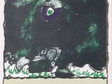 une photo d'une affiche sur laquelle figure un chien dans l'herbe
