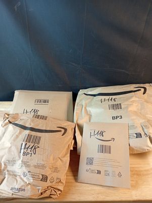 Lot de 4 colis Mystere (Retour Amazon,NPAI, Adresse incomple…