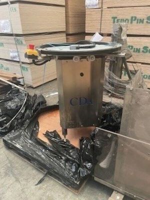 LJ SAS CMCMRS DISTRIBUTION. 1 table d'alimentation de récupération de  - Photo 1