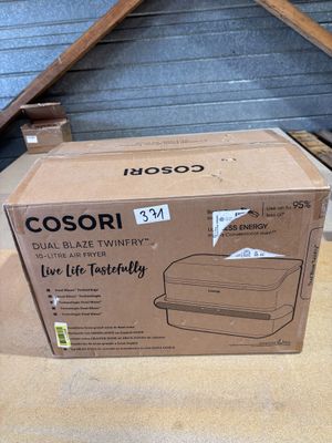 a box that is sitting on the floor in front of a box