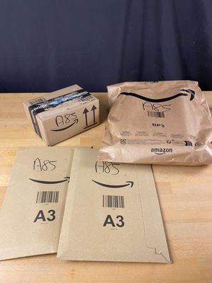 Lot de 4 colis Mystère (Retour Amazon,NPAI ,Adresse incomplè…