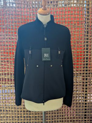 a mannequin mannequin mannequin mannequin mannequin mannequin mannequin mannequin mannequin mannequin mann
