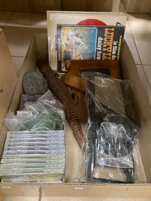 une boîte contenant un certain nombre d'objets