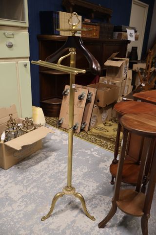 Valet de chambre en laiton