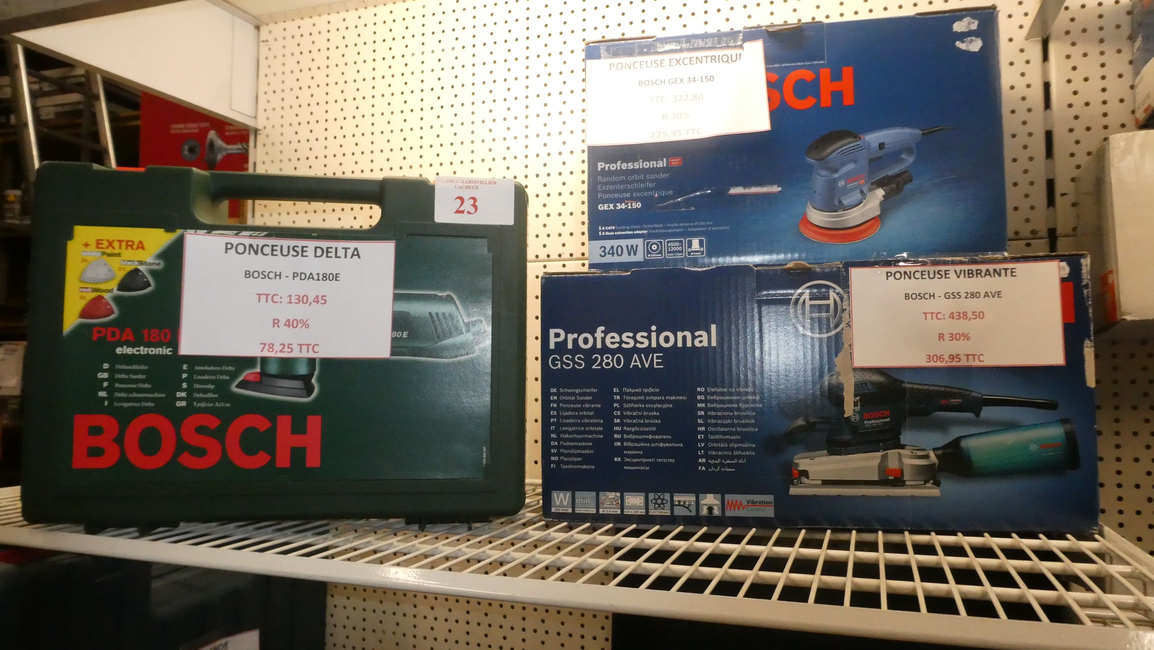 - 3 Ponceuses BOSCH