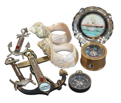 SOUVENIRS DE BORD DE MER - Ensemble comprenant THERMOMETRES … - Photo 1