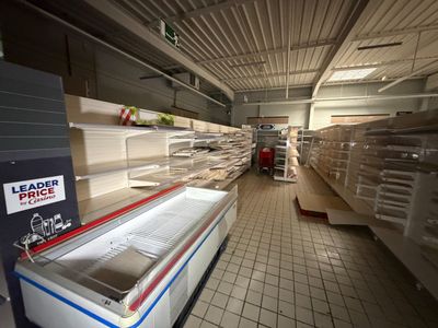 Gondoles et racks métalliques