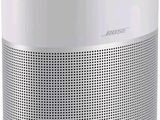 L'enceinte Bluetooth Bose est présentée en blanc.