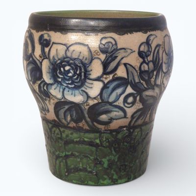 Cathinca OLSEN [danoise] (1868-1947) designer, BING et GRODH…