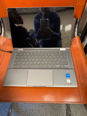 1 Ordinateur portable HP Core i5 - Frais de vente judiciaire 14.28% TT - Photo 1