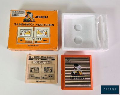 une boîte sur laquelle figure un jeu et une boîte sur laquelle figure un jeu