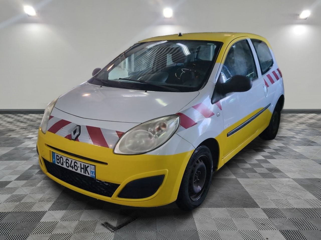 RENAULT - TWINGO II 1.2 60 ECO2 AUTHENTIQUE - ES - Mise en s…