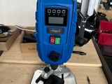 a picture of a machine that is sitting on top of a table
