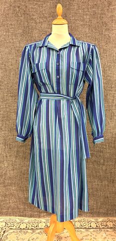 TED LAPIDUS Paris – Robe vintage longue à rayures bleu, ceinture....