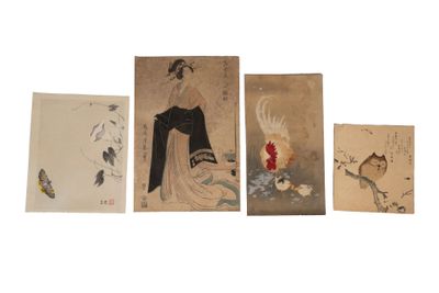 quatre peintures asiatiques représentant des femmes et des oiseaux sur fond blanc