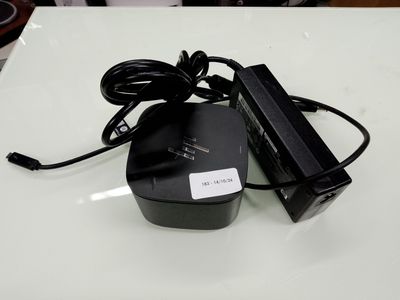 a charger that is sitting on a table