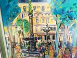 une peinture représentant une scène de rue avec des personnes marchant dans la rue