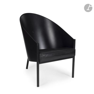 a black chair with a black seat on a white background