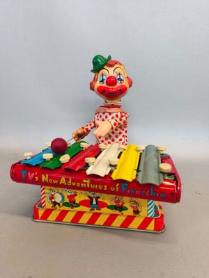 Japon, clown au xylophone, battery toy en tôle lithographiée…