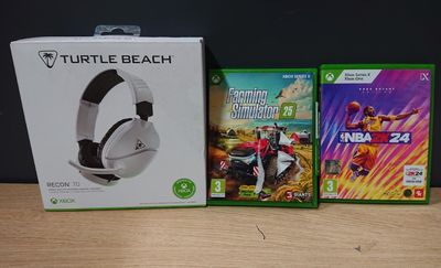 Lot de 3 articles XBOX composé de: 1 Casque de gaming multi-…