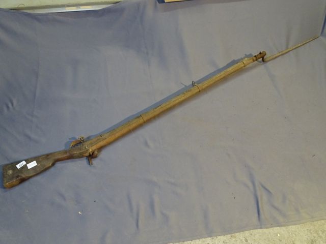 Fusil à silex modifié à Percussion de Type à 1822 + baïonnette - ...