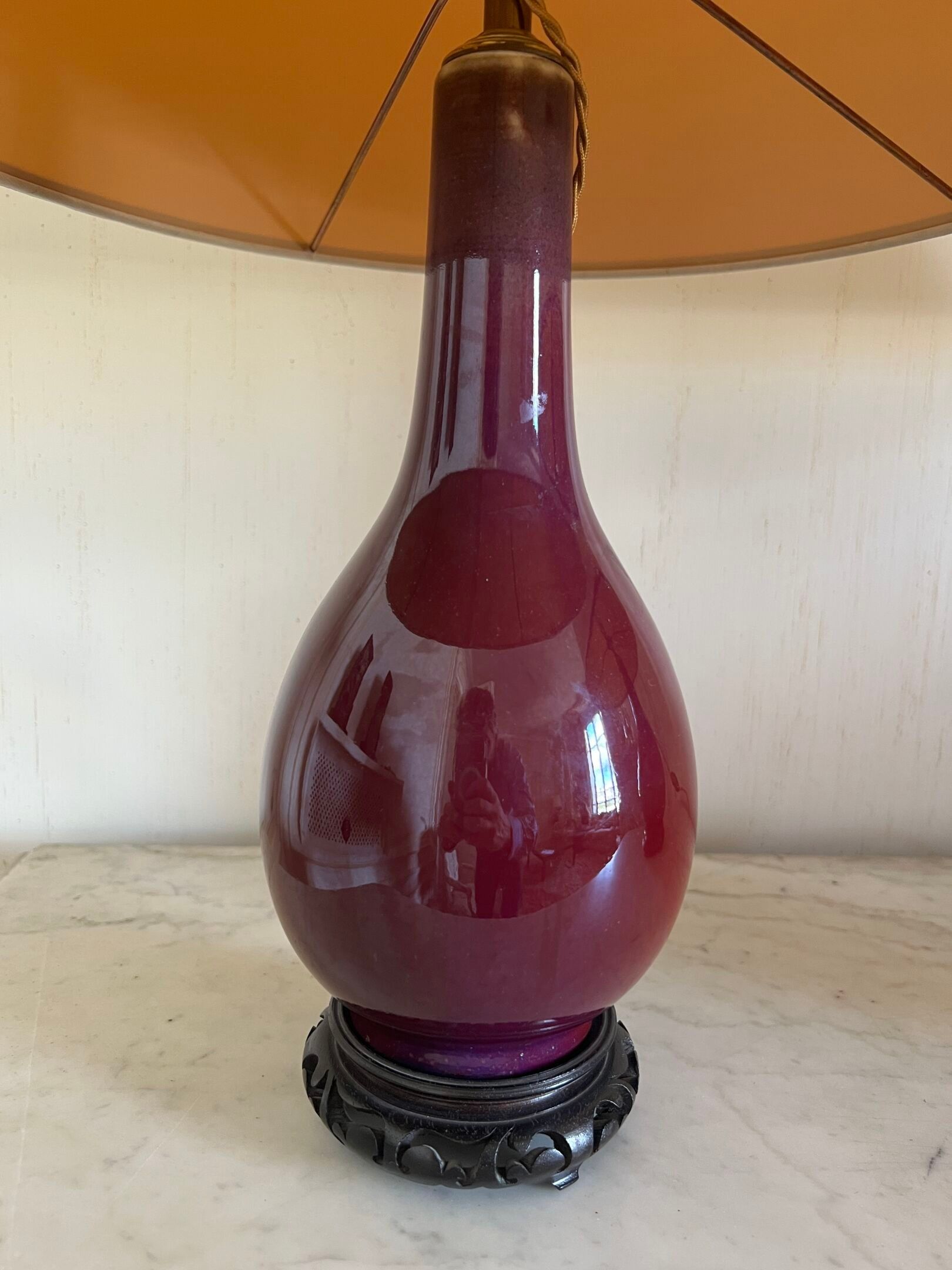 PAIRE DE VASES EN CERAMIQUE SANG DE BOEUF montés en lampe.