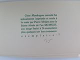 a sign on the side of a wall that says it ' s important to use the toilet