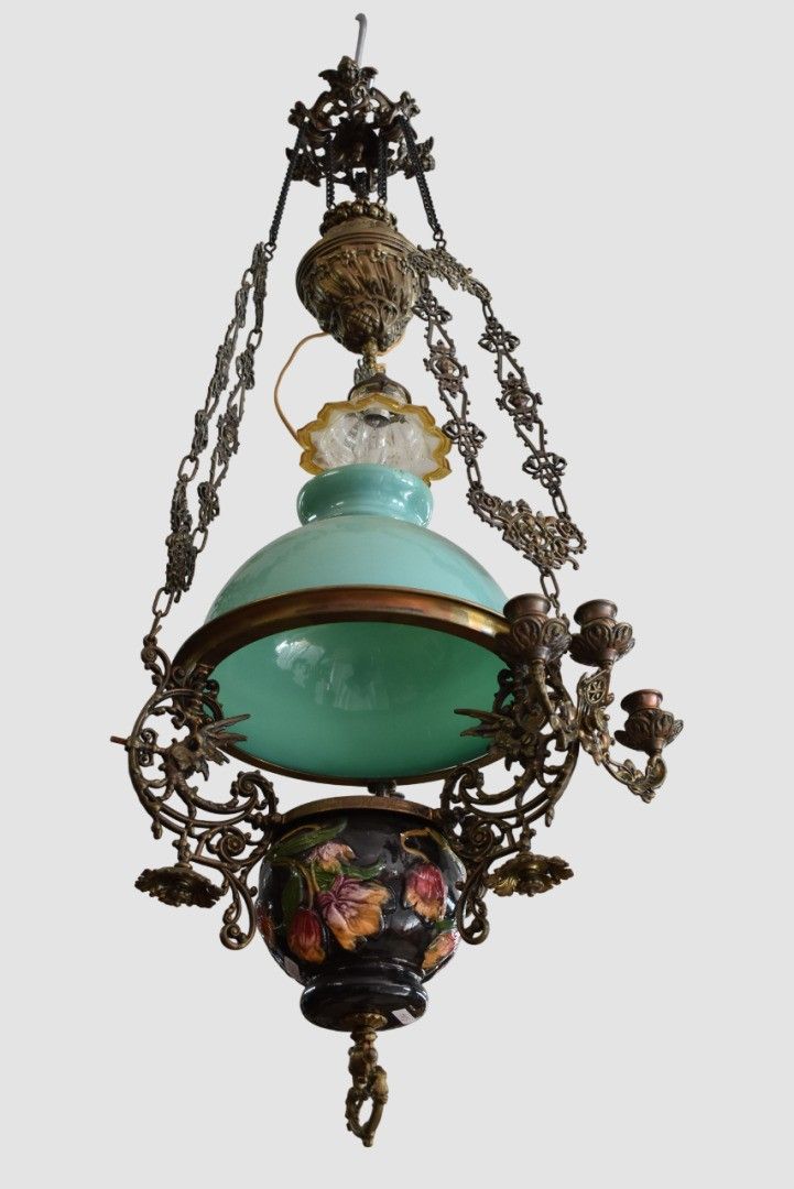 Objets d'art & Curiosités