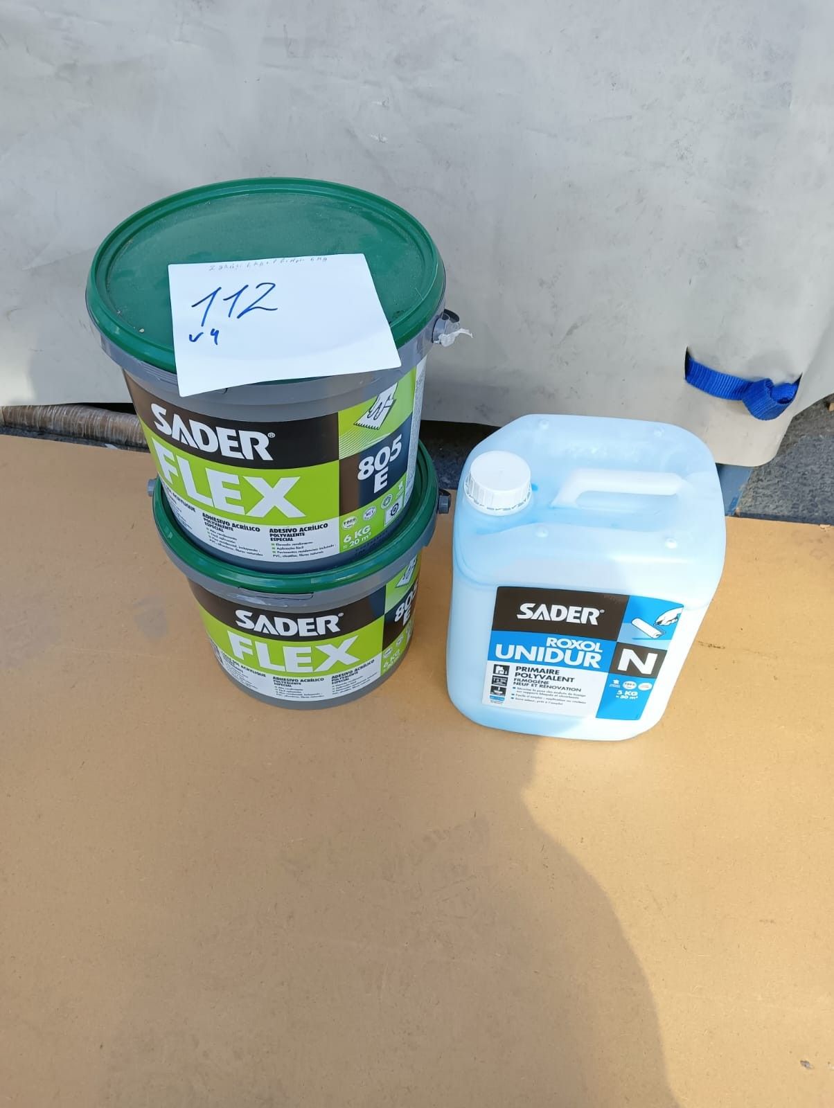 Lot de 3 produits comprenant 2 seaux de colle acrylique poly…