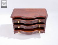 Petite commode de maîtrise (photo 5)