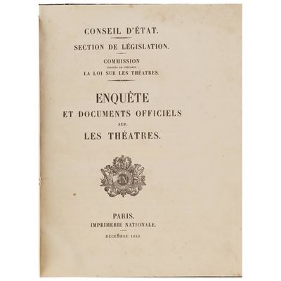 un gros plan sur un livre portant un titre