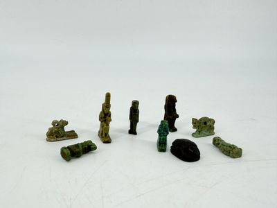 a lot of small figurines that are on the ground